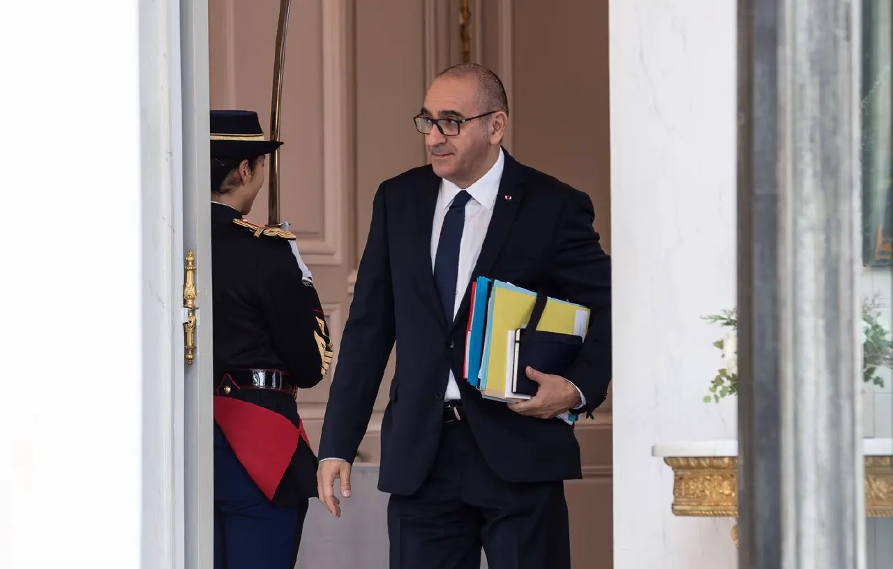 Cyberattaque contre ministere interieur millions donnees potentiellement extraites