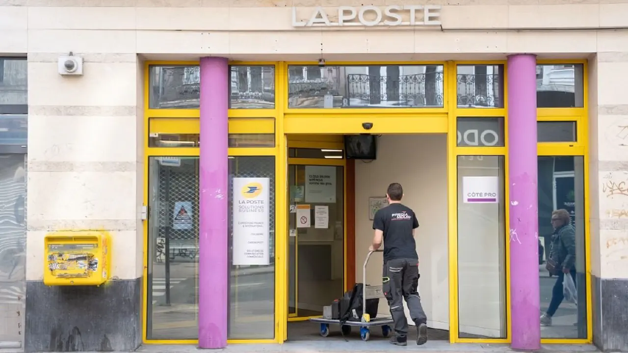 Comment sauver La Poste ?