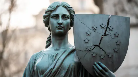 Cybersecurity act 2 bruxelles sacrifie la souverainete du cloud europeen sur lautel du marche