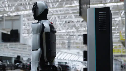 Robots humanoïdes : Airbus va tester les Walker S2 du chinois UBTech sur ses sites de production aéronautique